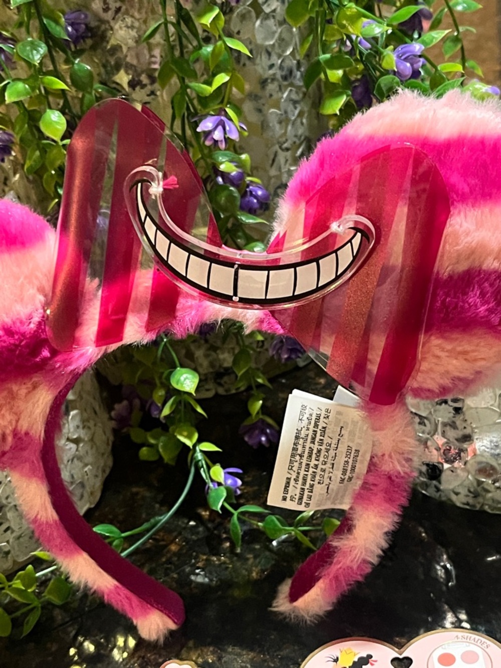 Disney parks Alice in wonderland Cheshire Cat mouse ears queen of hearts lip set - Picture 4 of 9